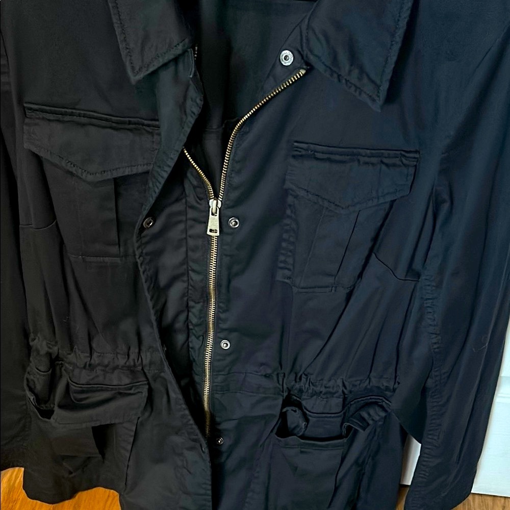 Black Jacket - Picture 5 of 6